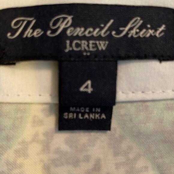 J Crew The Pencil Skirt Women’s Size 2 & 4 Greens Blue White Paisley Pattern - Picture 5 of 7